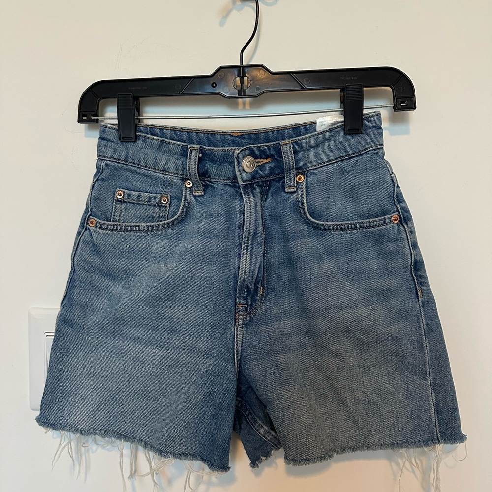 H&M Denim Shorts Size 0